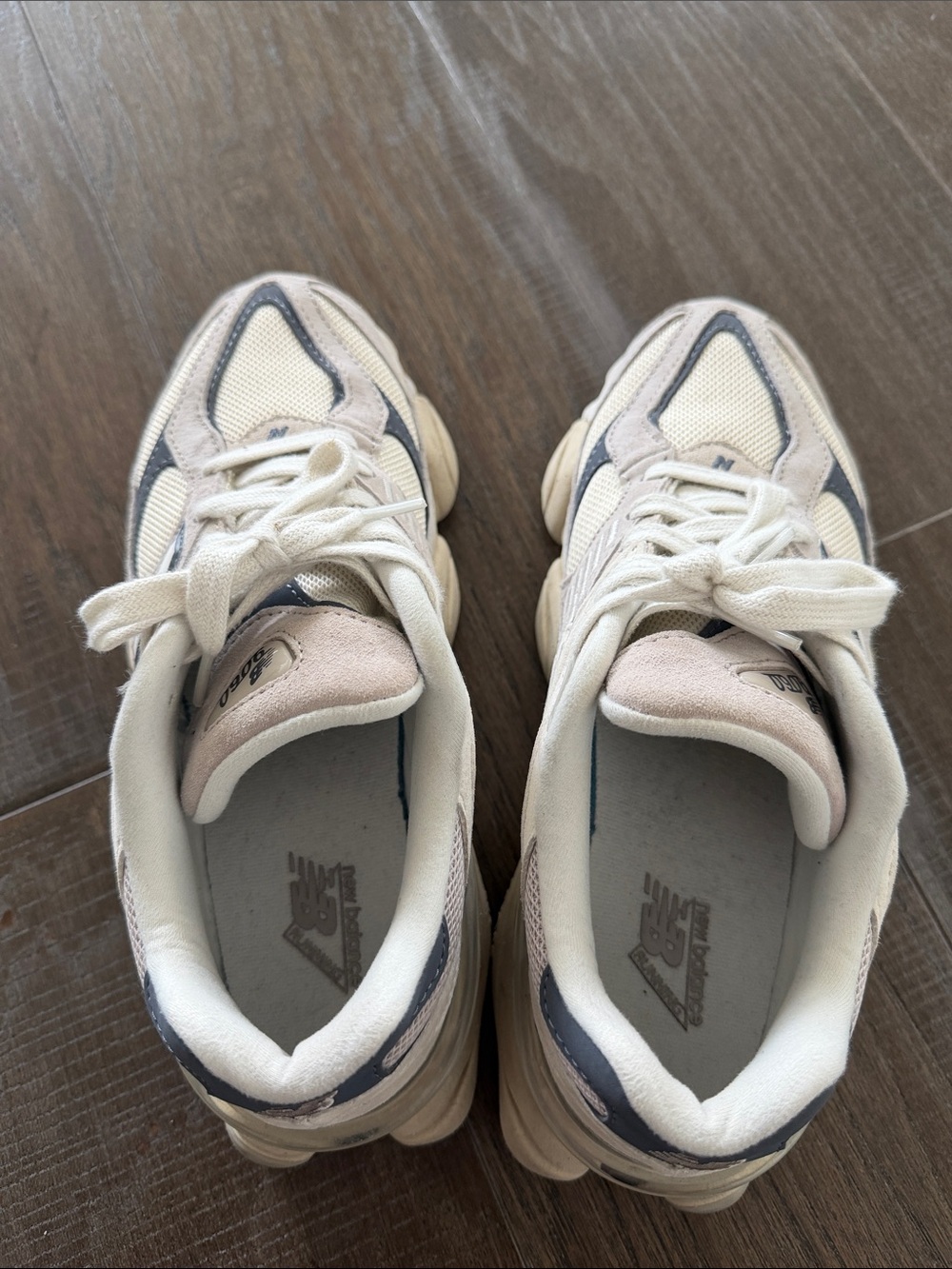 New Balance 9060 - Picture 5 of 6